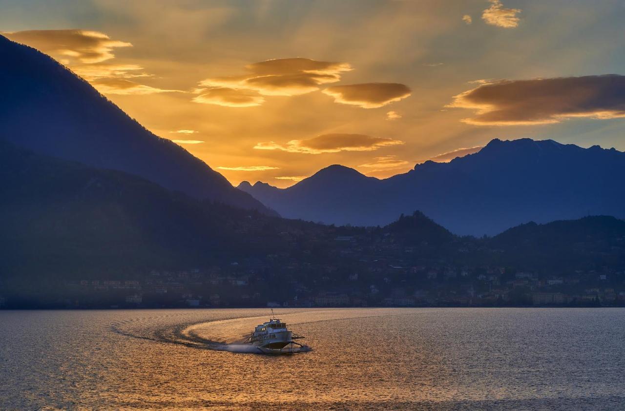 The House With Red Sunsets Apartment Varenna Exterior foto